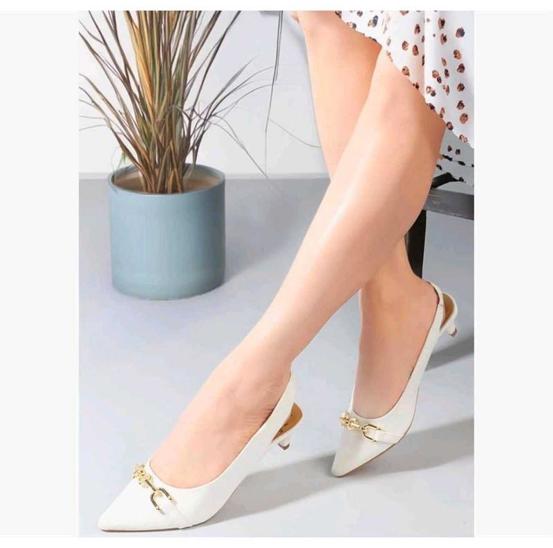 Carlton London Kitten Heels