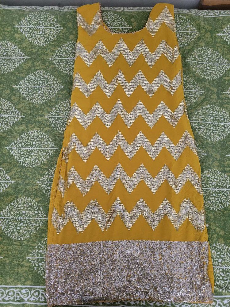 Mustard Kurta with Sequin Detail
