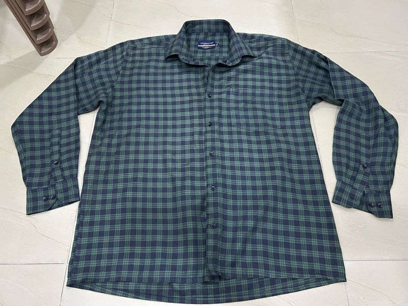 Men's Plaid Long Sleeve Green Button-Up Shirt