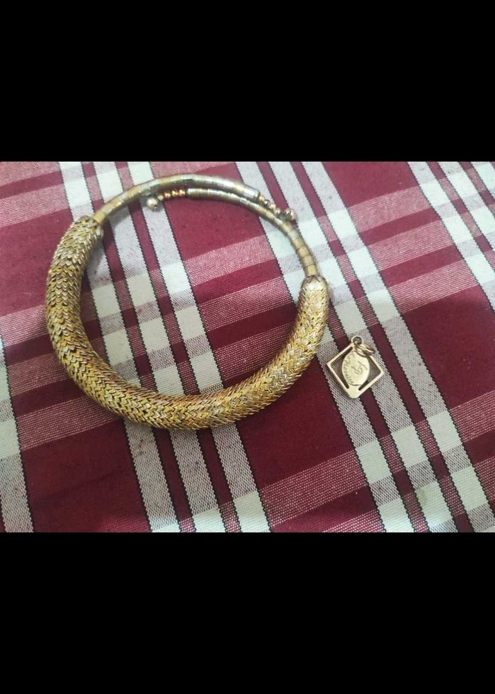 Vintage Gold Tone Necklace