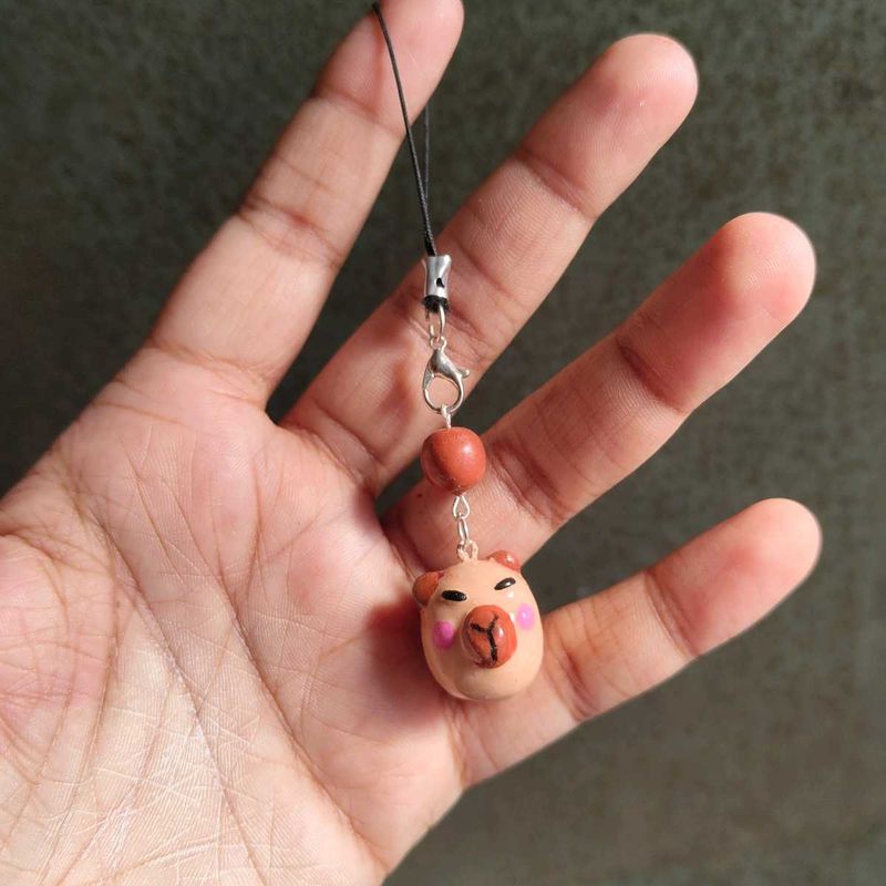 Cute Capybara Bead Charm 🤎