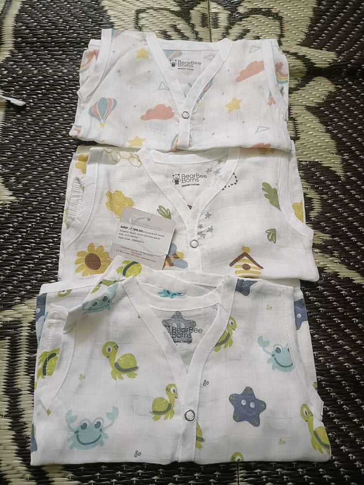Cute Baby pure muslinClothes Set