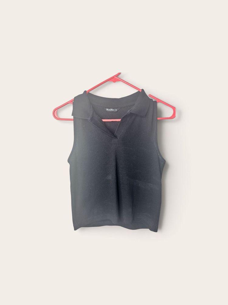 Black Ribbed Collared Sleeveless Top