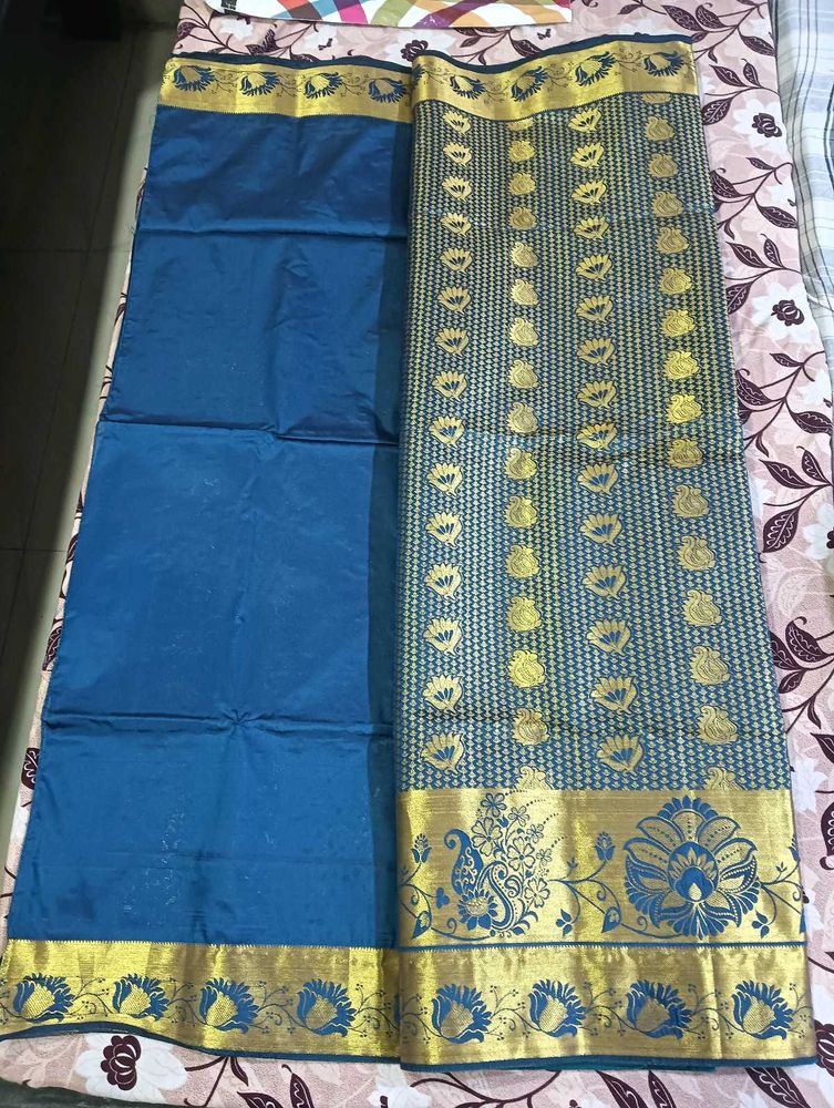 Elegant Blue &amp; Gold Saree