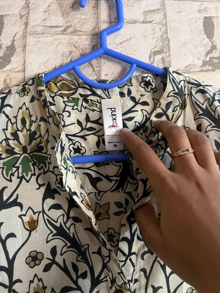 Short Bkind Kurti