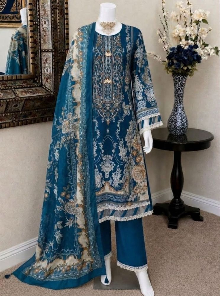 Elegant Teal Floral Print Kurta Set
