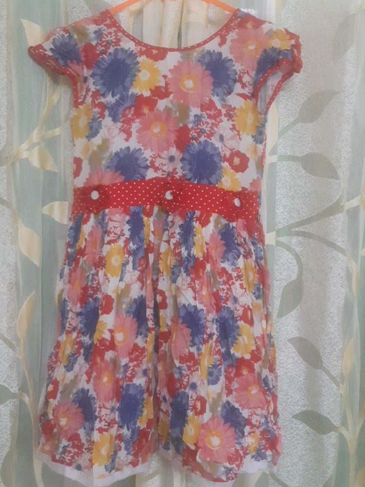 Beautiful Girl's floral dress