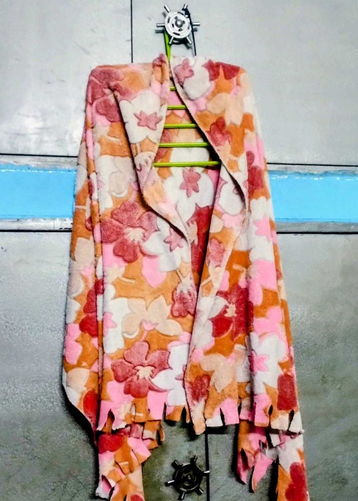 Floral Print knit Shawl