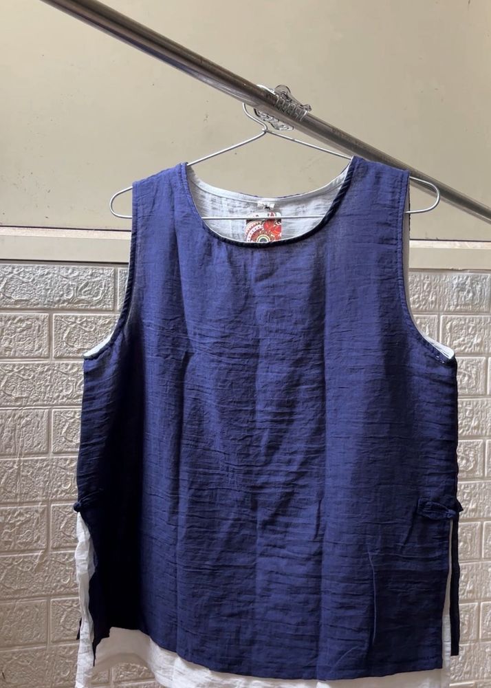 Blue Sleeveless Kurta Top