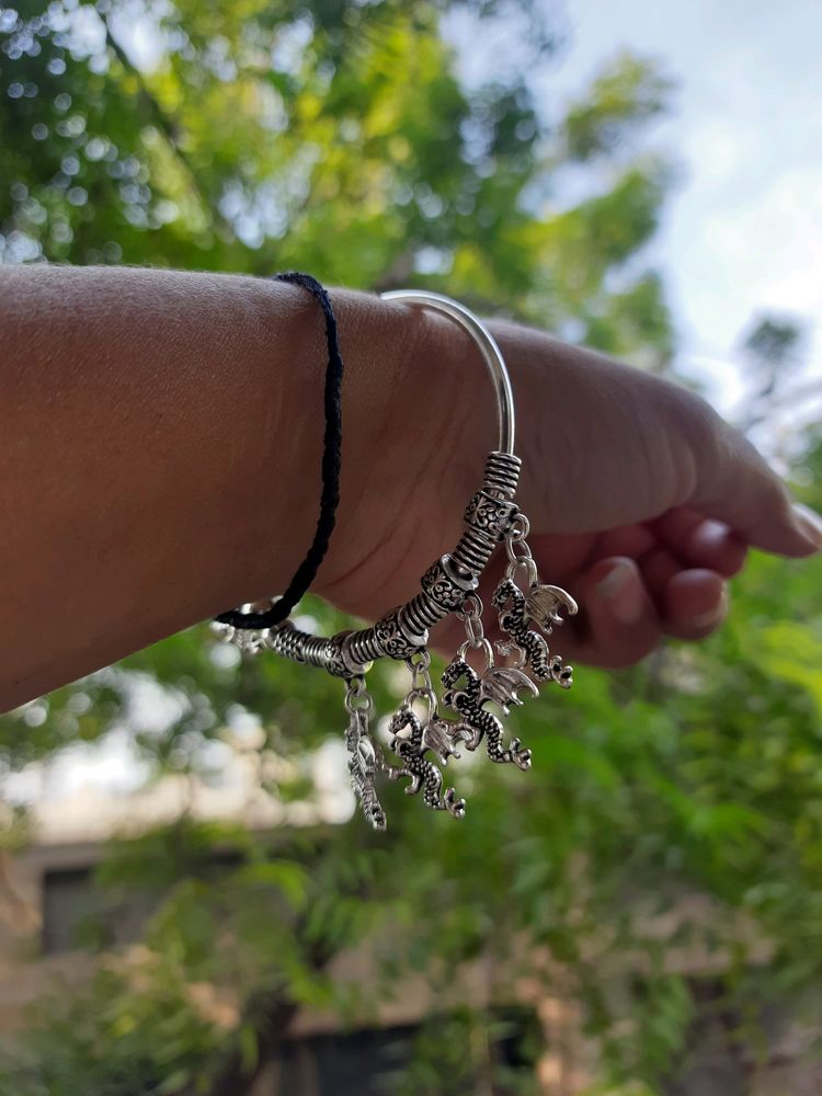 Beautiful German Silver Adjustable Bracelet 👌👌