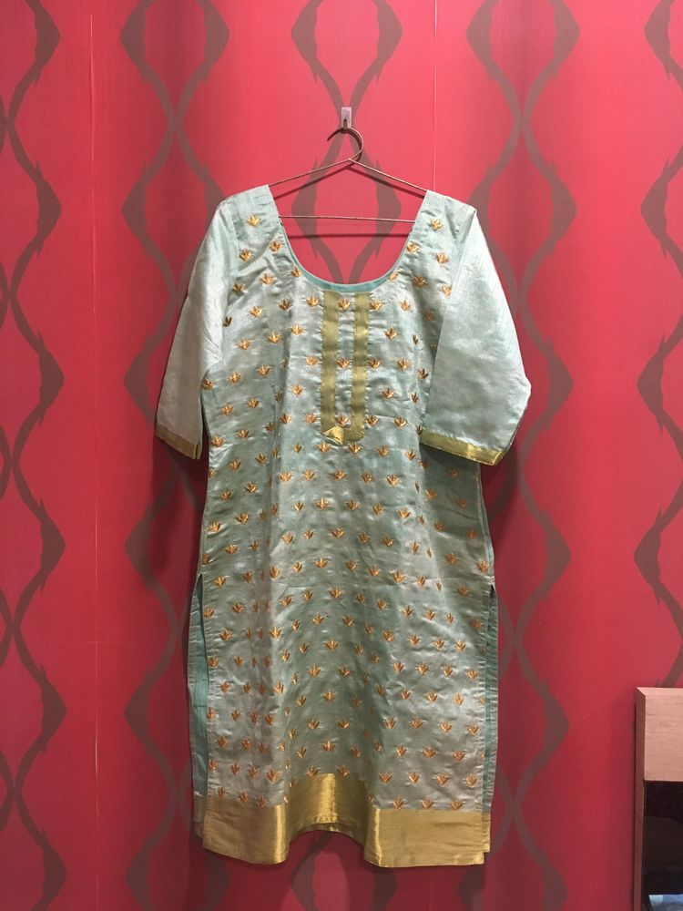 Embroidered silk  kurti set size L