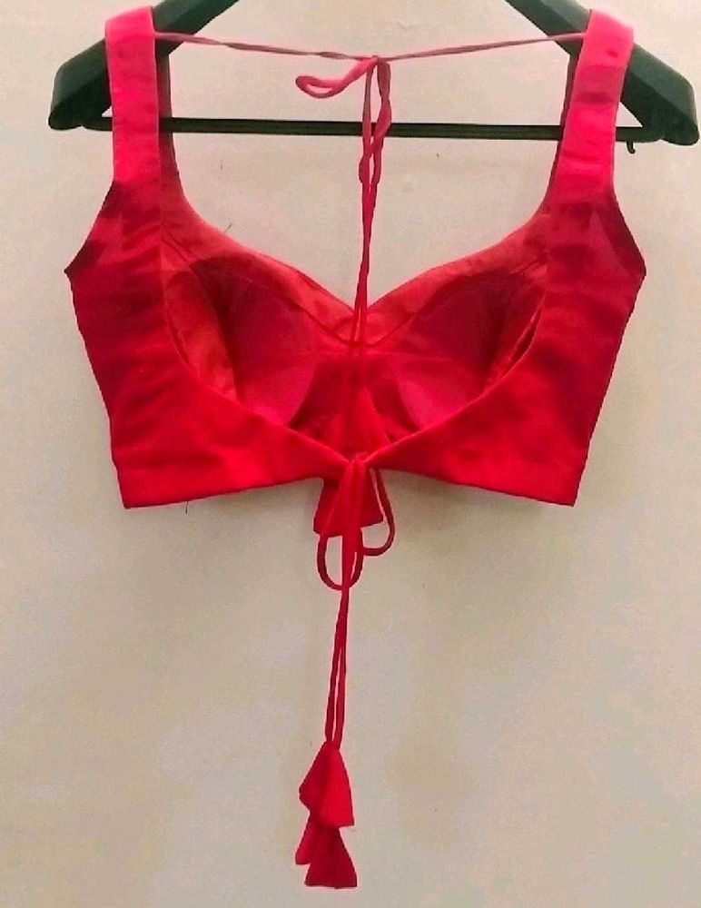 red blouse backless