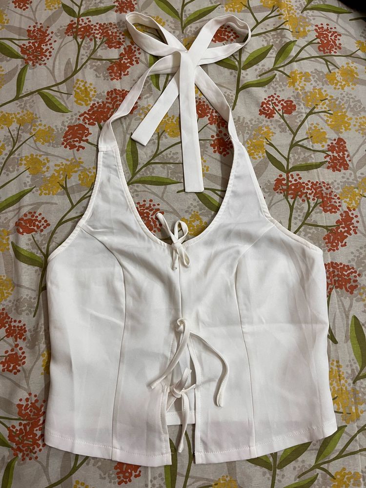 Chic White Halter Neck Tie-Up Top