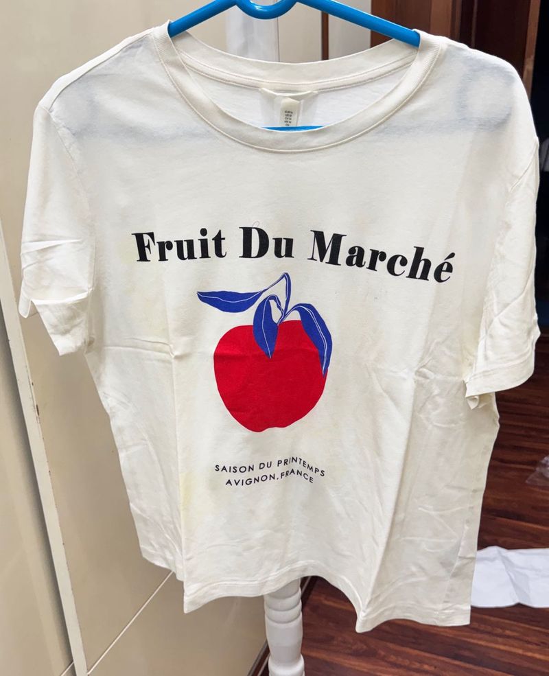 H&amp;M Fruit Du Marche Graphic Tee