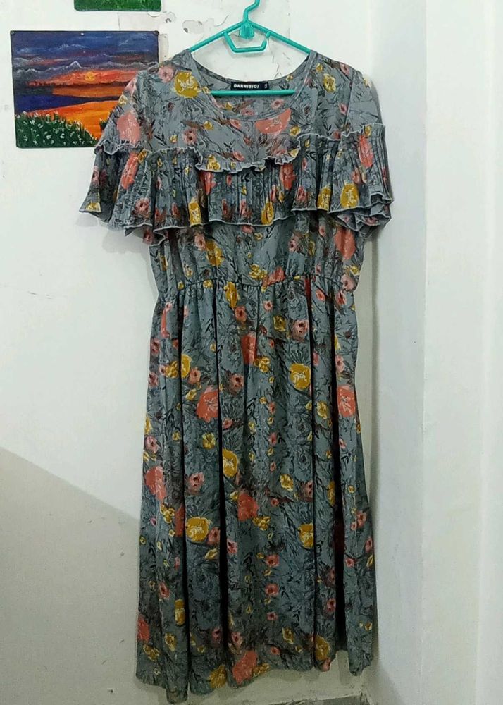 Flowy Floral Print Midi Dress