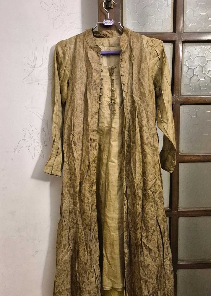 Elegant Beige Ethnic Kurta with Shrug