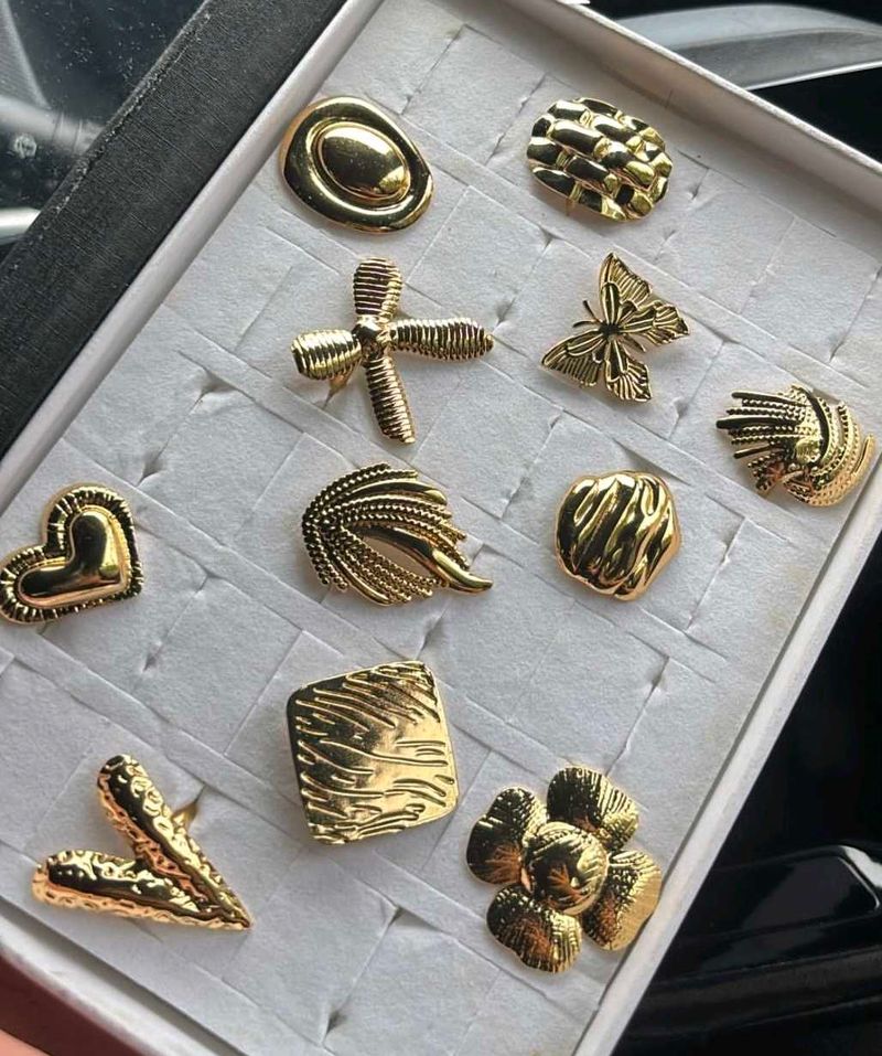 Gold Tone Statement ring