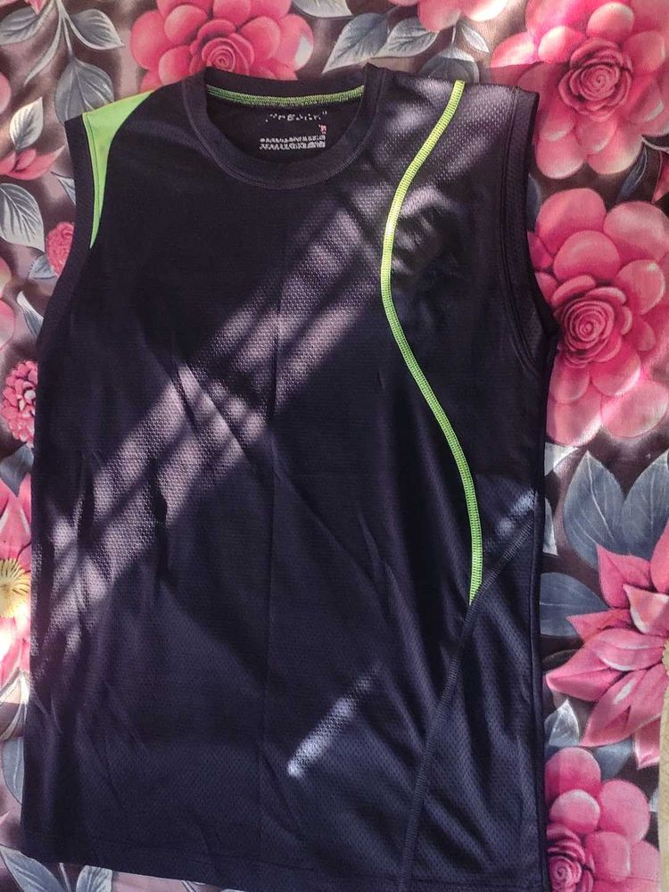 Men's Sleeveless Athletic T-Shirt
