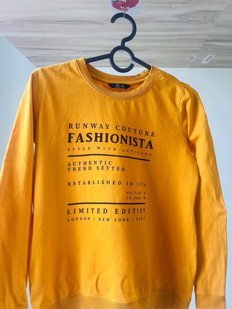 Yellow Graphic Print Sweatshirt