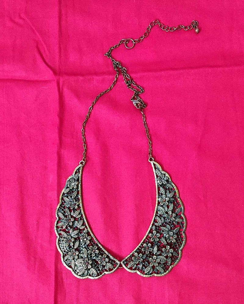 Vintage Brass &amp; Crystal Floral Collar Necklace