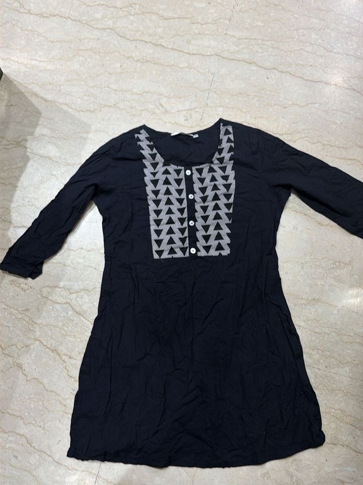 Stylish Black Kurta with Geometric Print