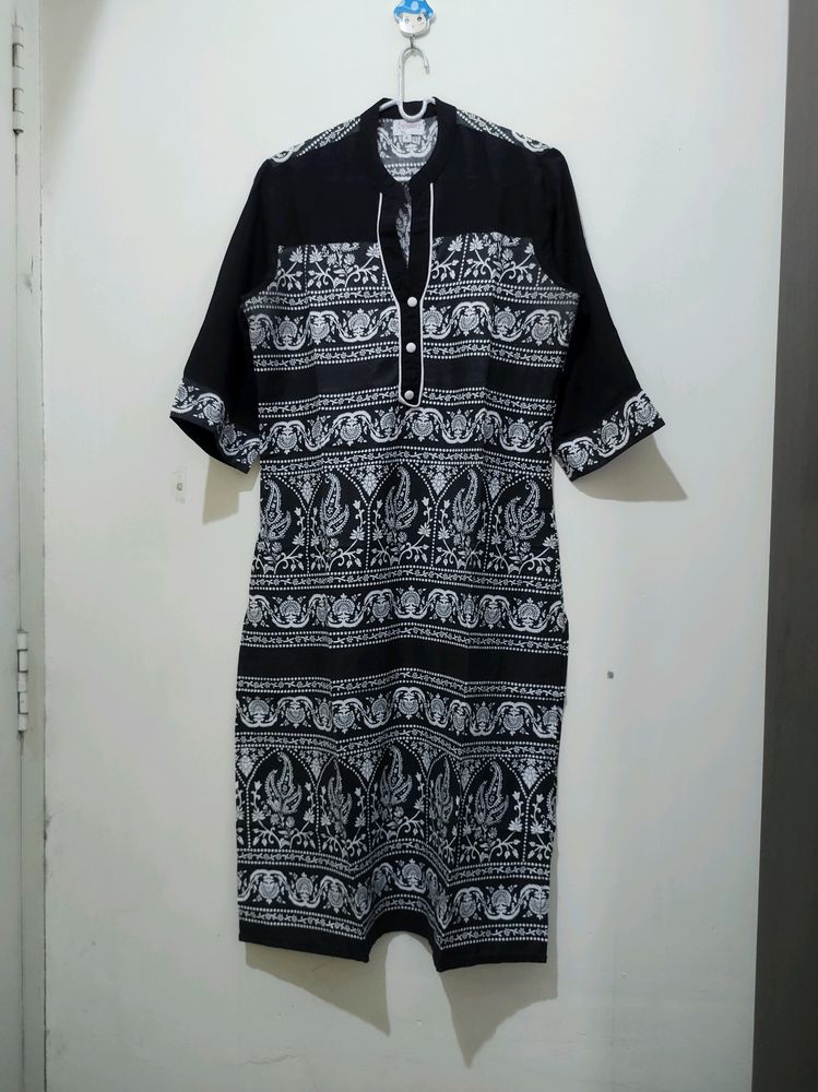 Ruhaans Black White Floral Print Kurta