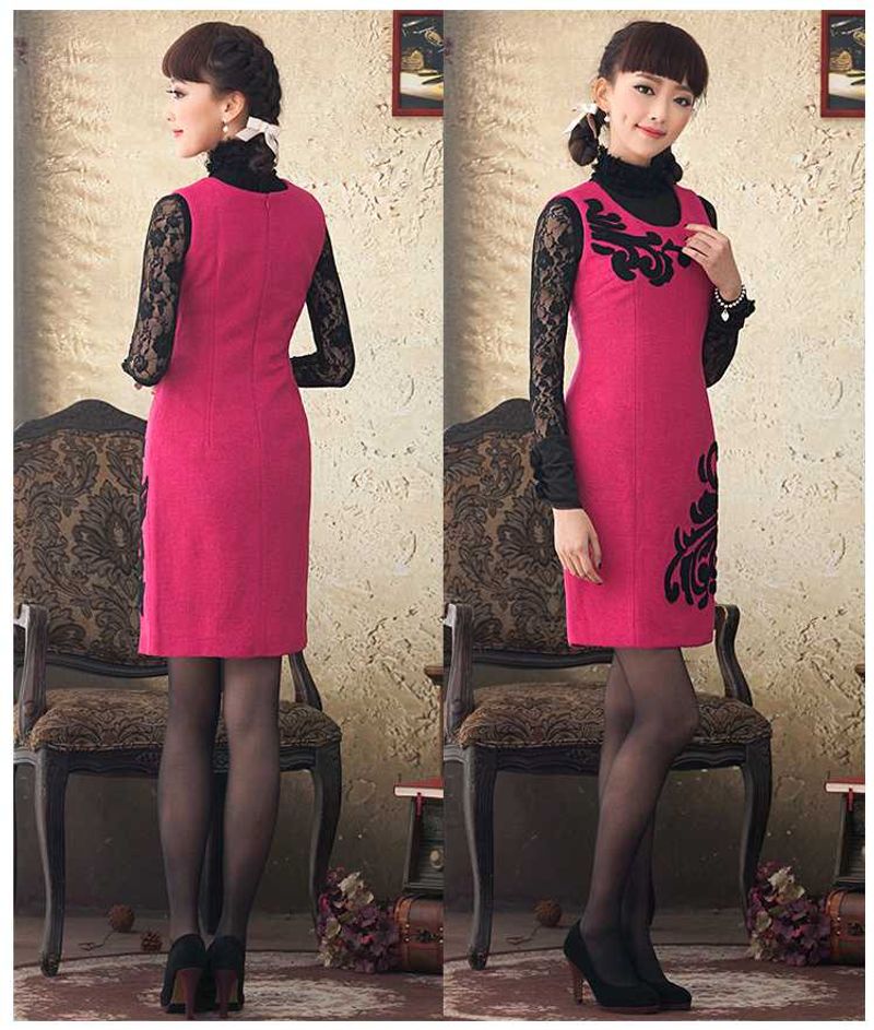 Chic Pink Sleeveless Dress with Black Lace Top