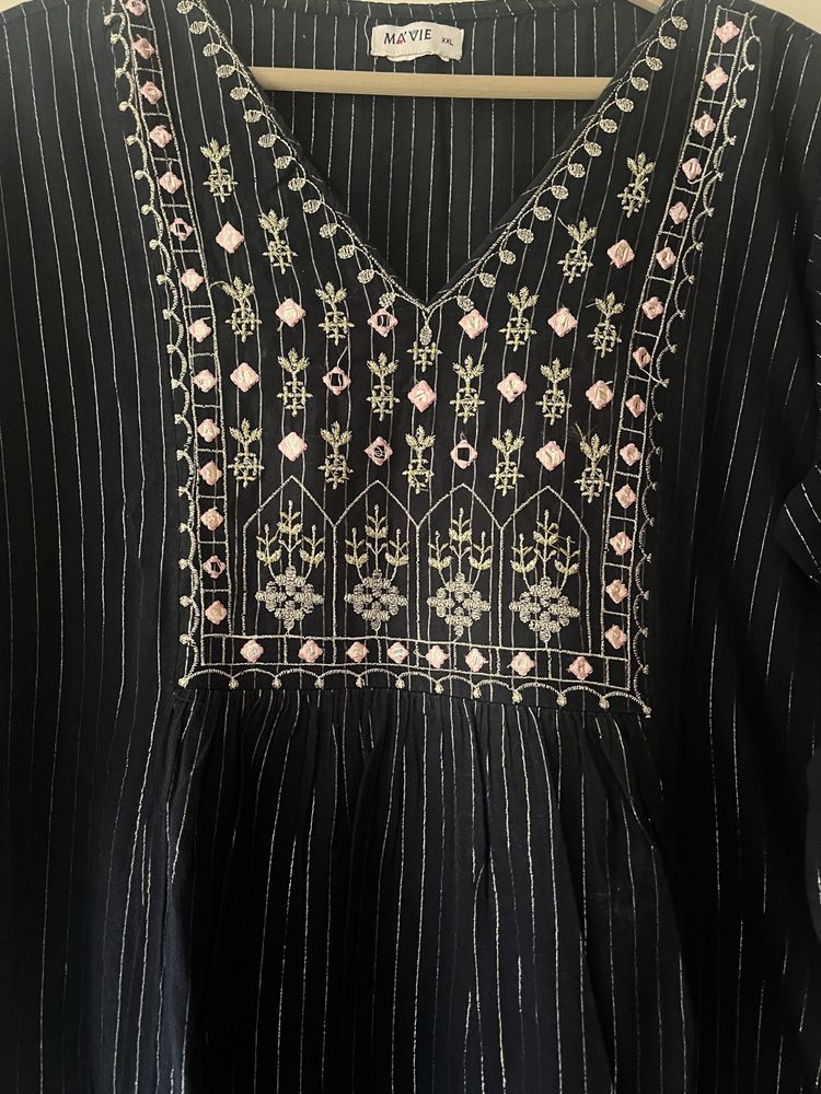 Woman’s Fancy kurta