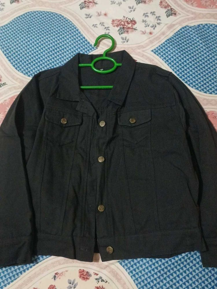 Classic Men's Denim Jacket