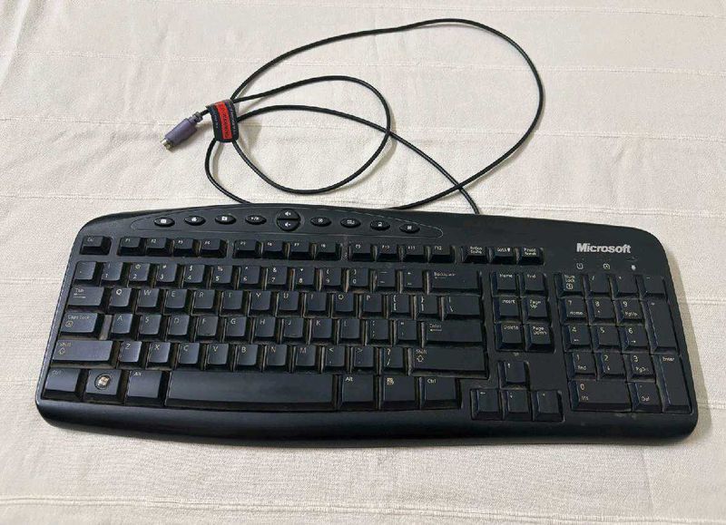 Microsoft Wired Keyboard