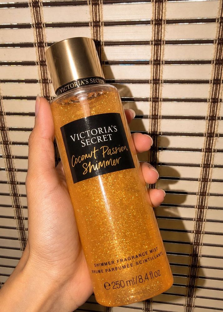 Victoria's Secret Coconut Passion Shimmer Mist