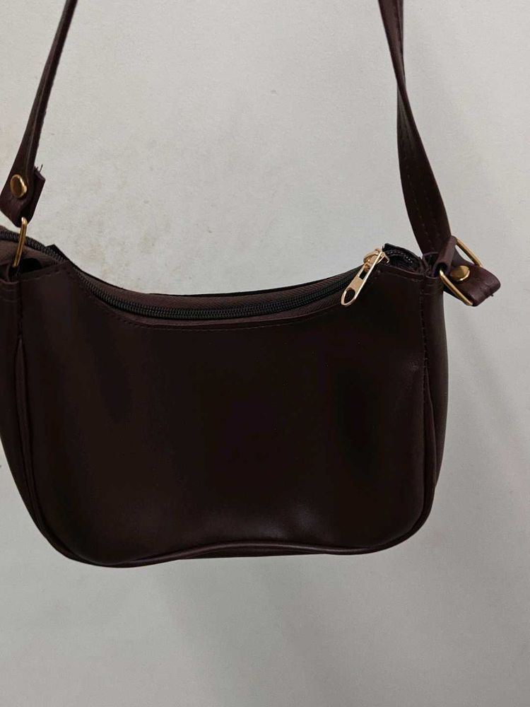 Chic Brown Shoulder Bag