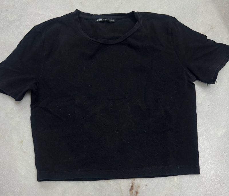 Zara Basic Black T-Shirt
