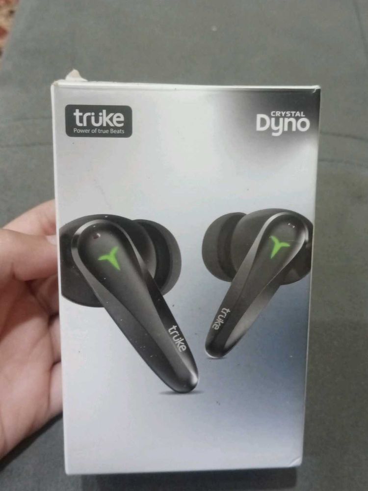 truke Crystal dyno earbuds