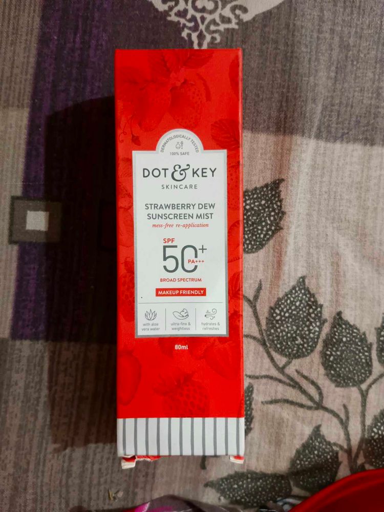 Dot &amp; Key Strawberry Dew Sunscreen Mist