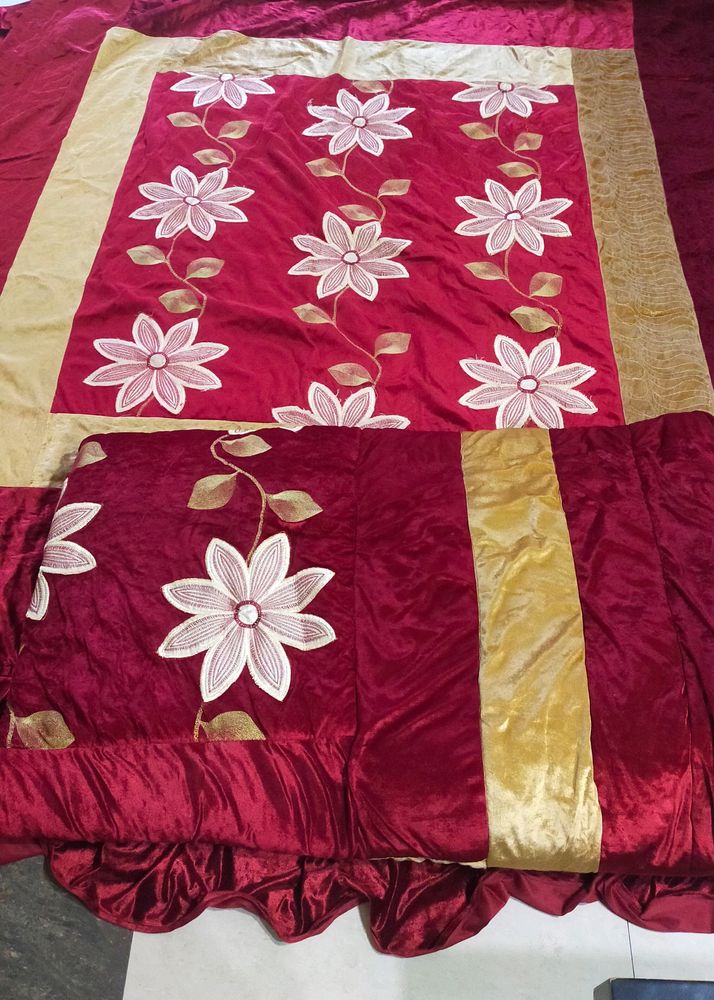 Maroon Autumn Bedding
