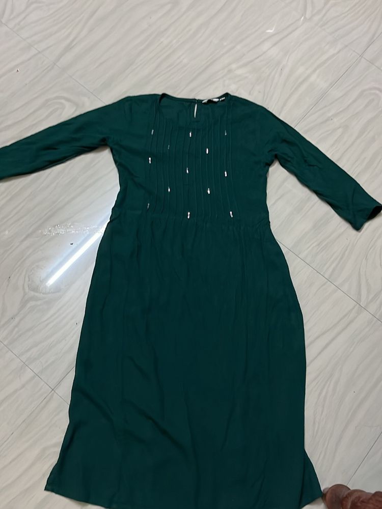 Emerald Green Midi Dress