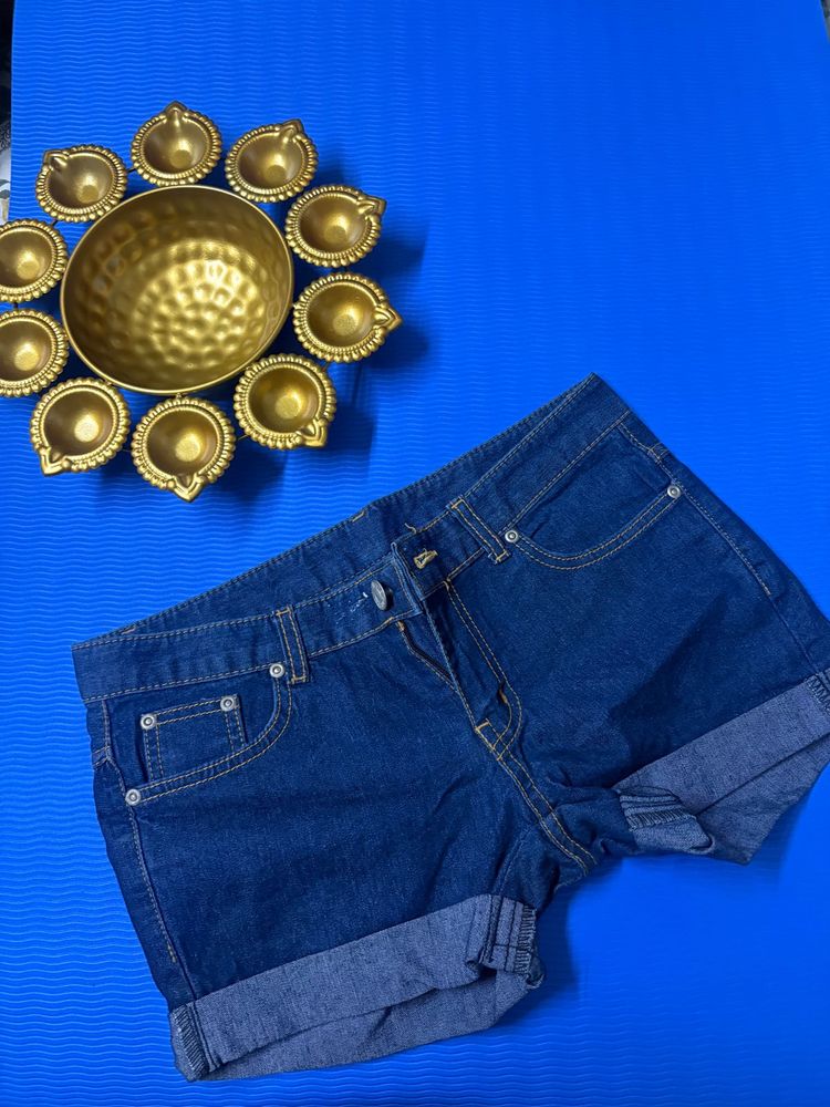 Stylish Blue Denim Shorts