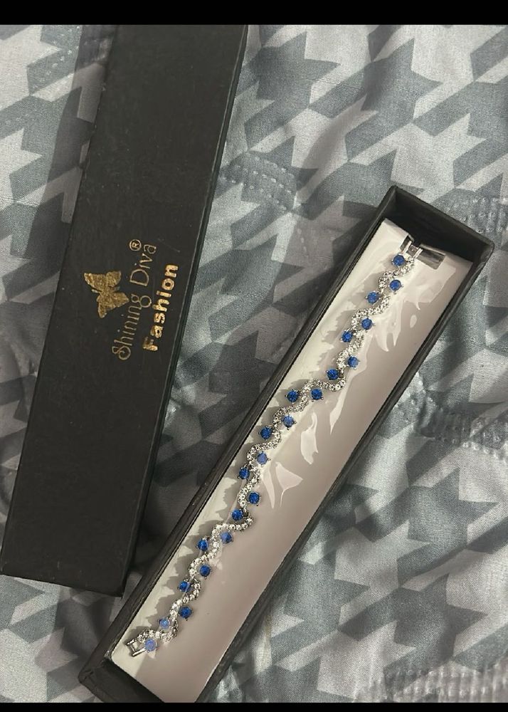 Sparkling Blue &amp; Crystal Bracelet