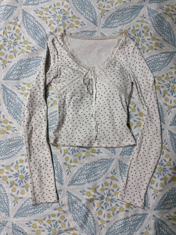 cute white padded top