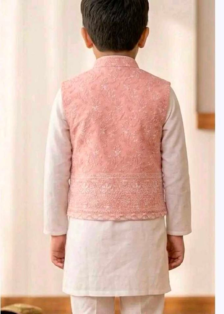 Boys Embroidered Kurta Set