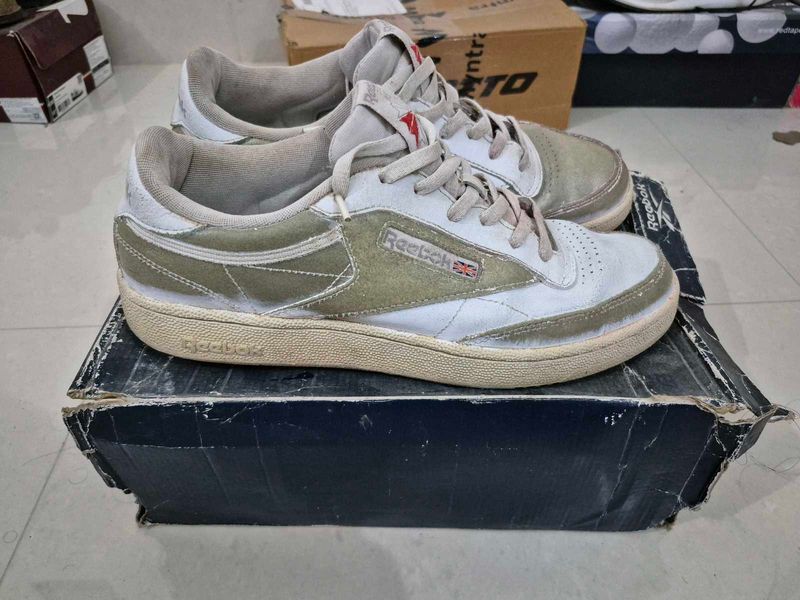Reebok club c 85s in used condition