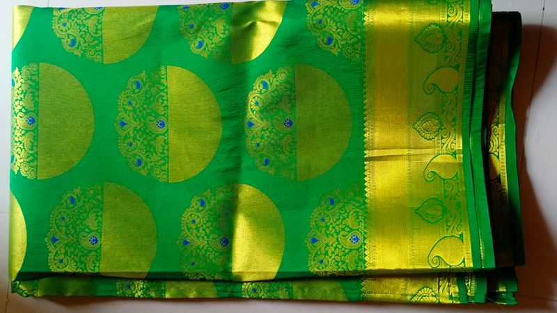 Green &amp; Gold Silk Saree