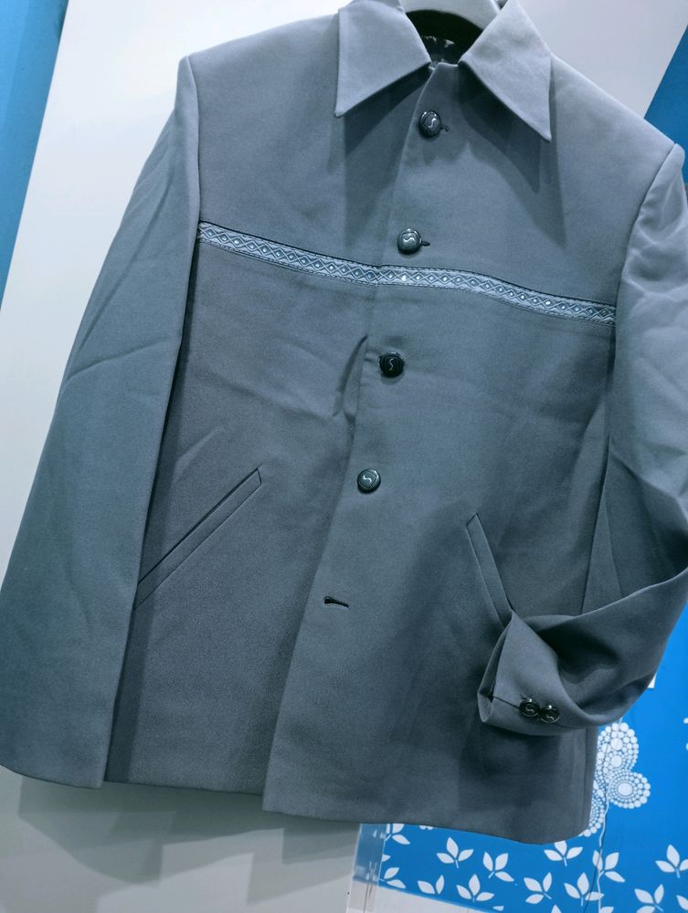 Trendy grey colour coat blazer Only