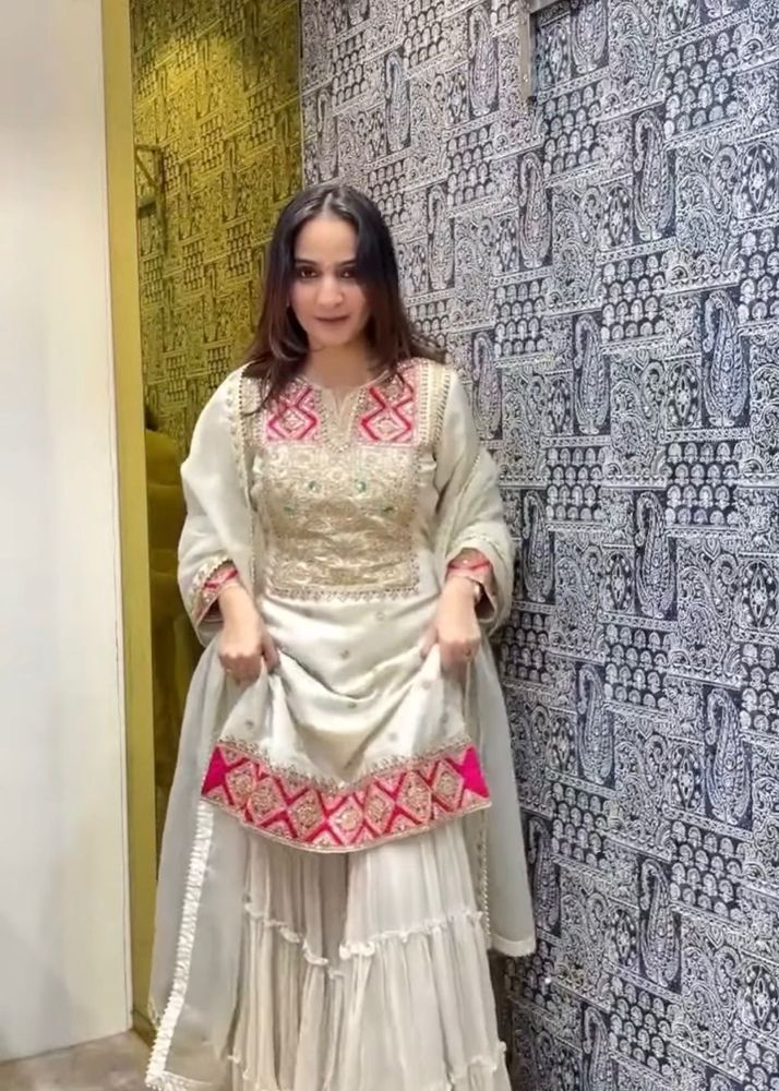 white Embroidered Kurta Set