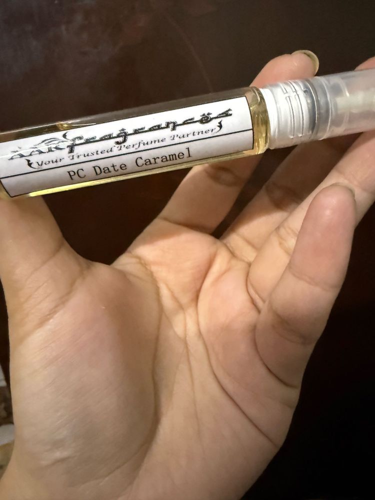 Paris corner Date Caramel Perfume decant
