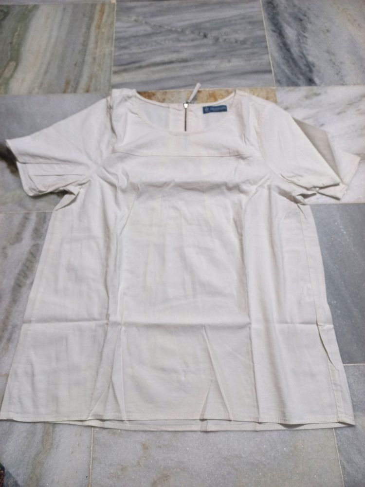 Off White Top