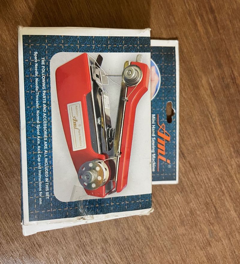 Ami Mini Hand Sewing Machine