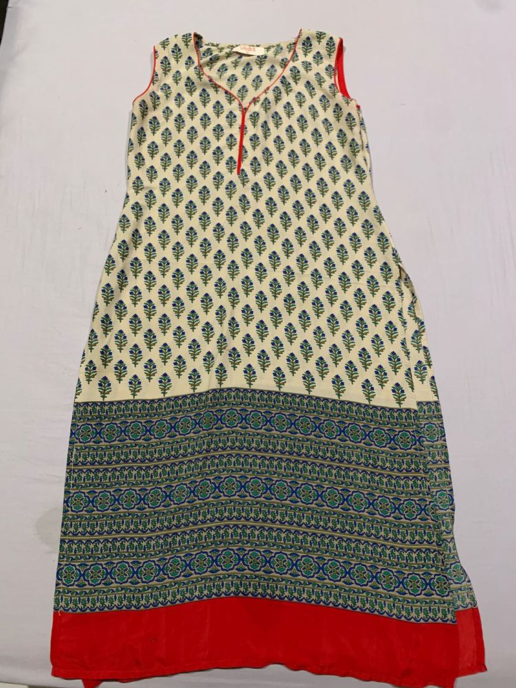 Cream &amp; Blue Printed Sleeveless Kurta