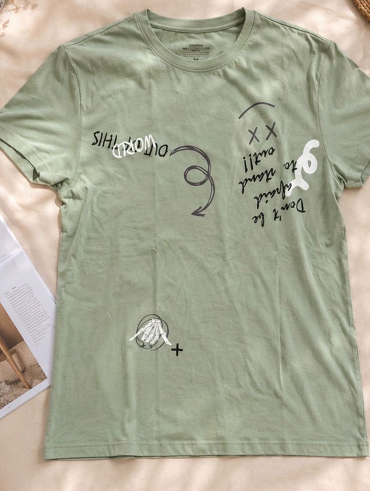 Graphic Print T-Shirt